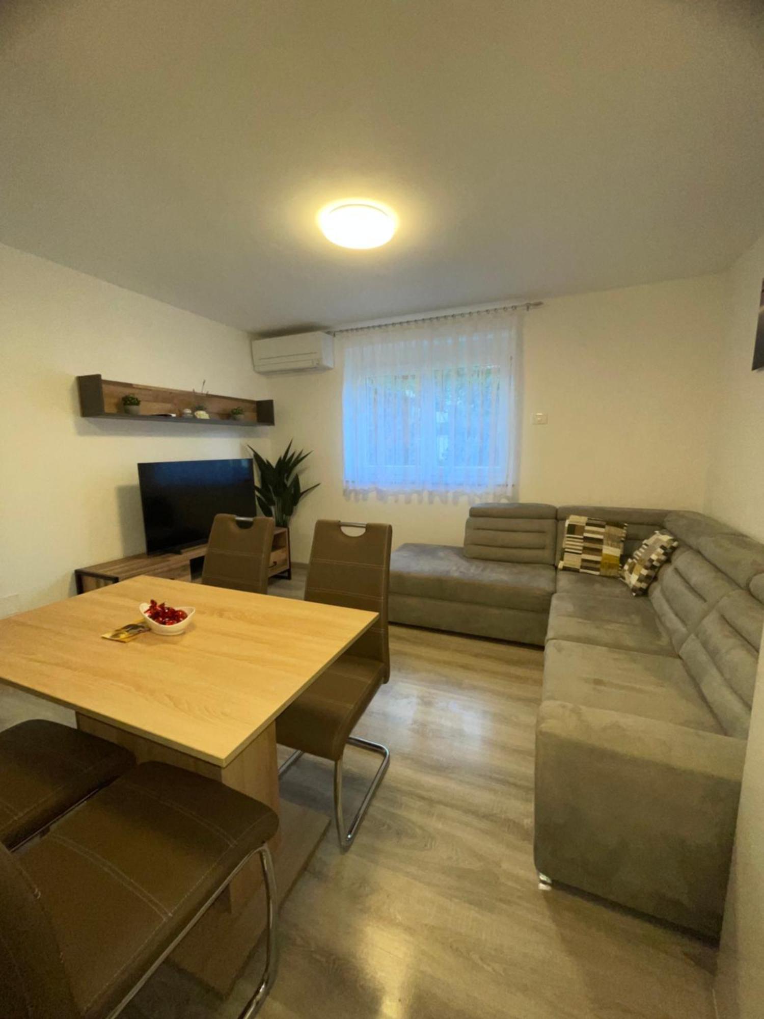 Apartma Dzana Zaga Екстер'єр фото