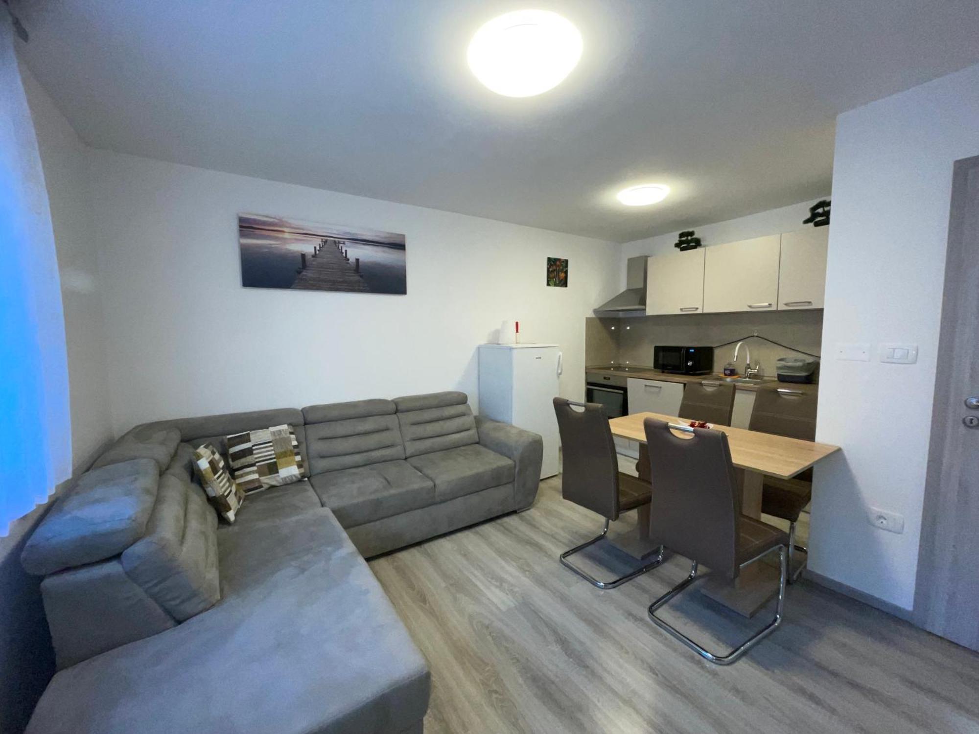 Apartma Dzana Zaga Екстер'єр фото