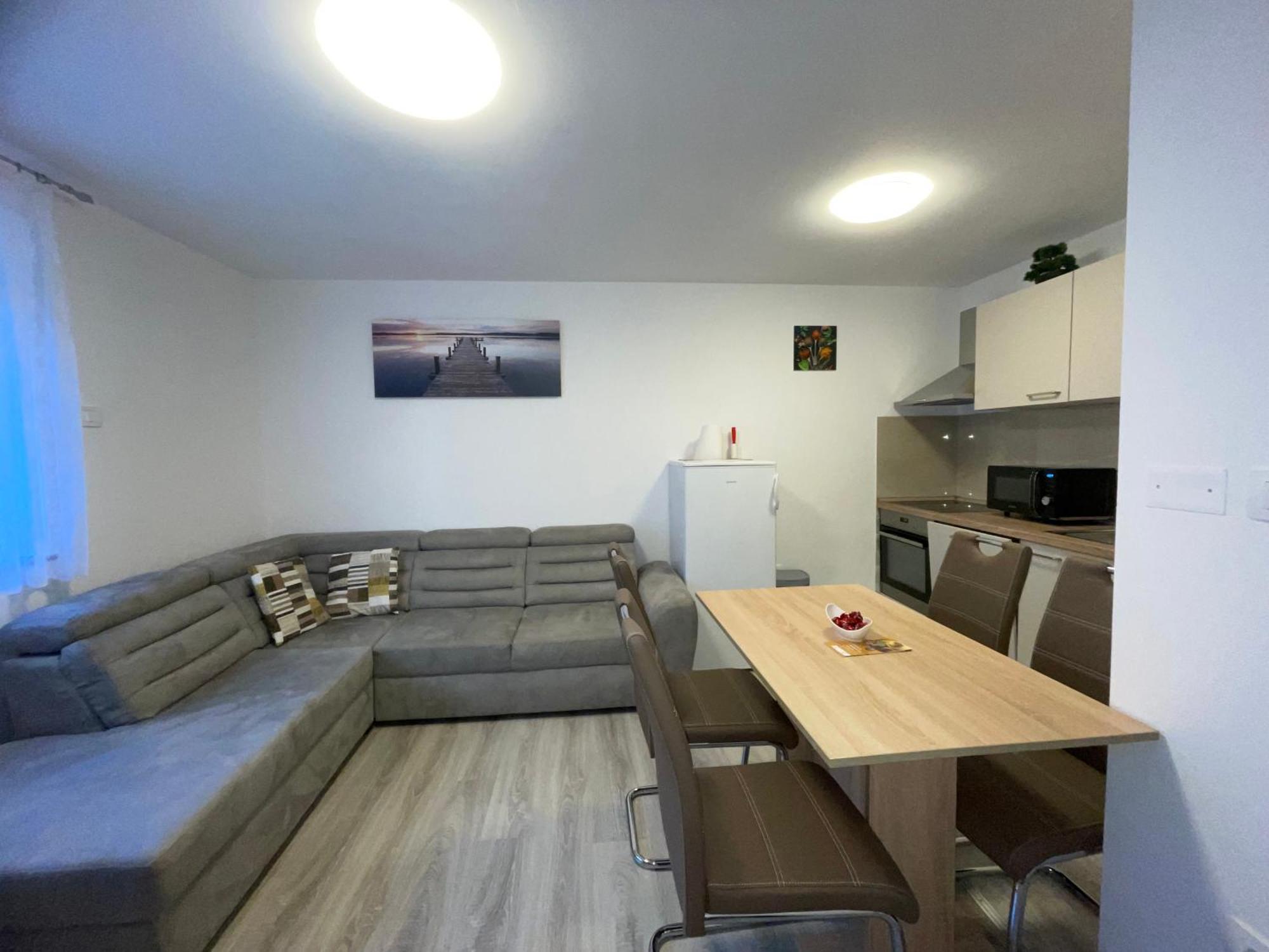 Apartma Dzana Zaga Екстер'єр фото